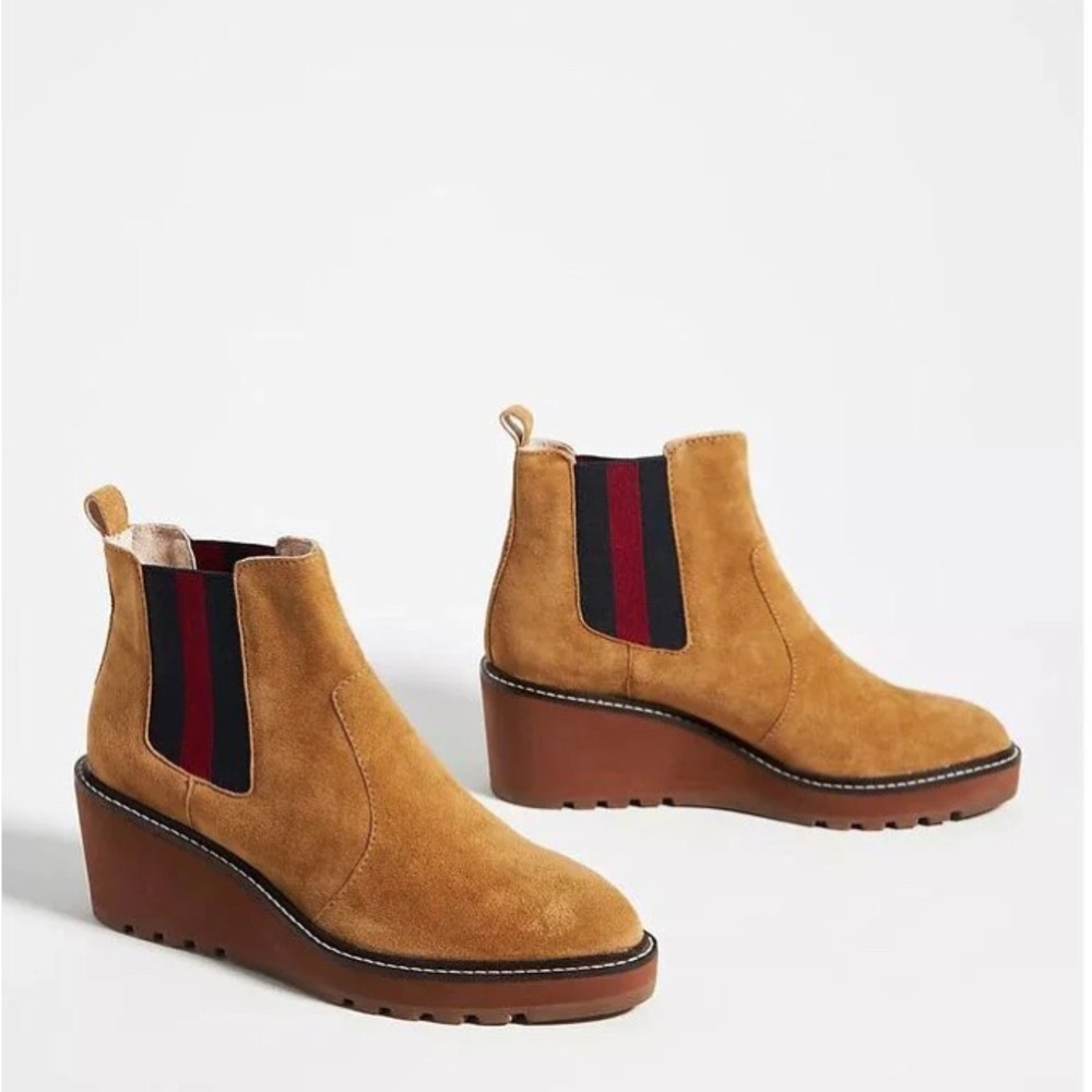 CECELIA NEW YORK Brown Wedge Ankle Booties